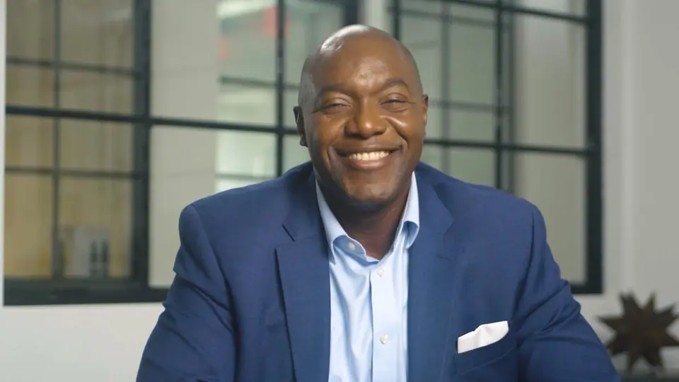 Portrait of Devon Harris, three-time Olympian and keynote speaker